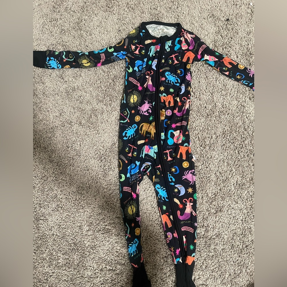 Little Sleepies zodiac pattern One Piece Pajama never worn